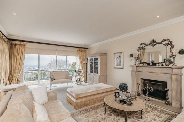 5 Bedroom Property for Sale in Aurora Western Cape